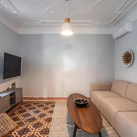 Apartment Neo Classic - Amazing 2br House In Prime Location *